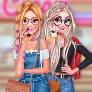 لعبة تلبيس الأميرات مع الآيس كريم